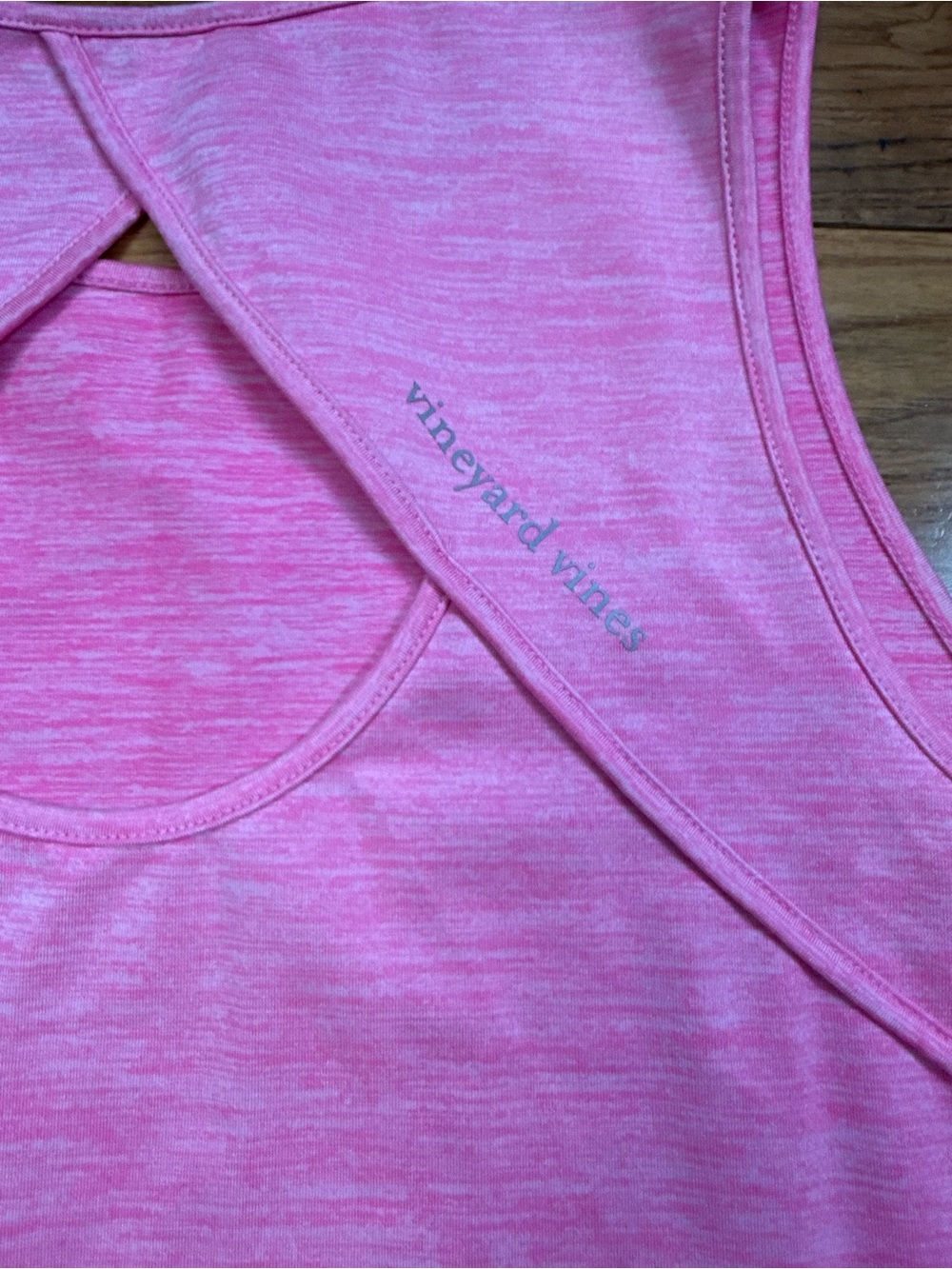 Vineyard Vines Women’s Performance Tank Top - Picture 5 of 6